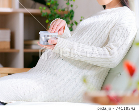 缶詰　妊婦　4:3 74118542