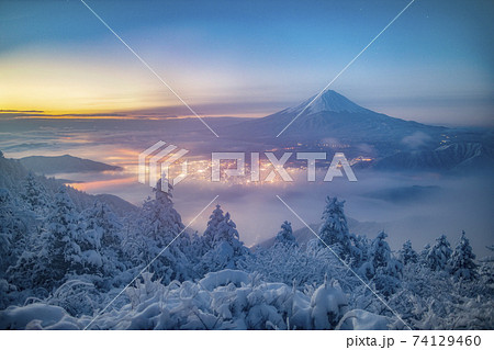 新道峠 雪景色 74129460
