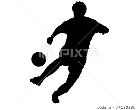 ボールをトラップするサッカー選手のシルエット 2のイラスト素材