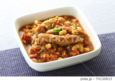 白インゲン豆とソーセージのトマト煮16 74130615