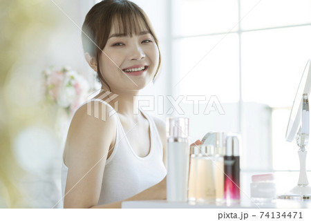 女性 ビューティー 女性 ビューティー 74134471