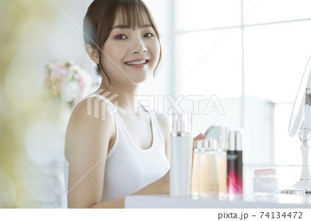 女性 ビューティー 女性 ビューティー 74134472