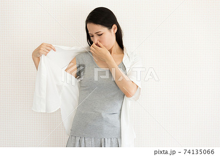 脇汗 脇汗 74135066