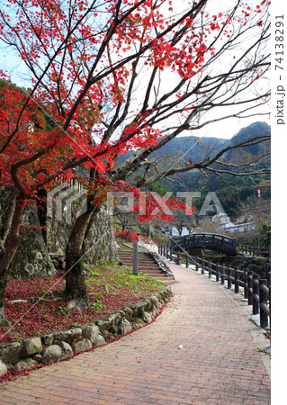 佐賀県伊万里 秘窯の里 大川内山 秋の町並み 佐賀県伊万里 秘窯の里 大川内山 秋の町並み 74138291