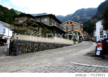 佐賀県伊万里 秘窯の里 大川内山 秋の町並み 佐賀県伊万里 秘窯の里 大川内山 秋の町並み 74139031