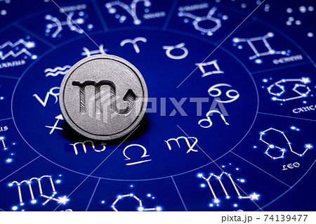 12星座　占い　さそり座 74139477