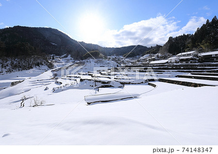 広島県 安芸太田町 井仁の棚田 雪景色 広島県 安芸太田町 井仁の棚田 雪景色 74148347