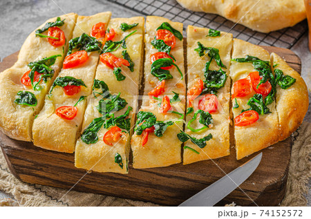 Homemade focaccia simple 74152572