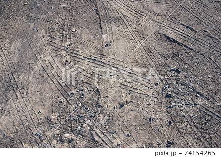 タイヤ痕 74154265