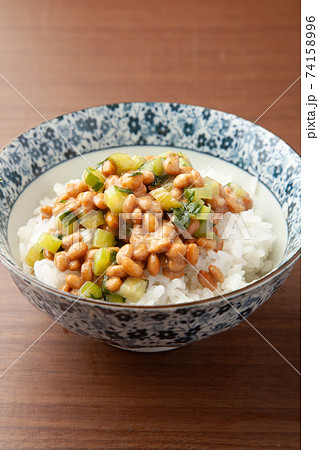 野沢菜納豆ご飯 74158996