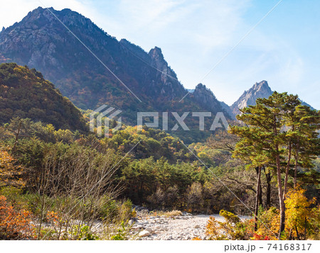 riverbed in mountains in Seoraksan National Park riverbed in mountains in Seoraksan National Park 74168317