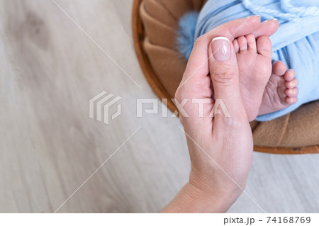 Newborn Newborn 74168769