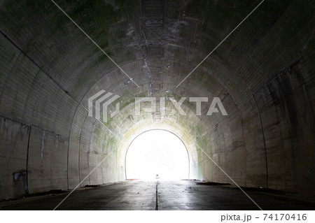 トンネル 74170416