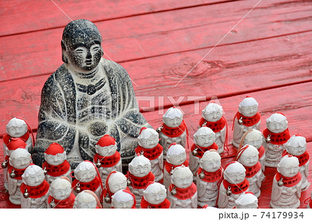 冬の野間大坊　本殿　鐘楼堂　巡拝路　大門　悠紀殿 74179934