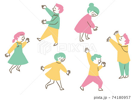 遊ぶ子どもたち 74180957