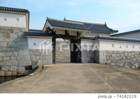 赤穂城跡の本丸門/兵庫県赤穂市 赤穂城跡の本丸門/兵庫県赤穂市 74182229