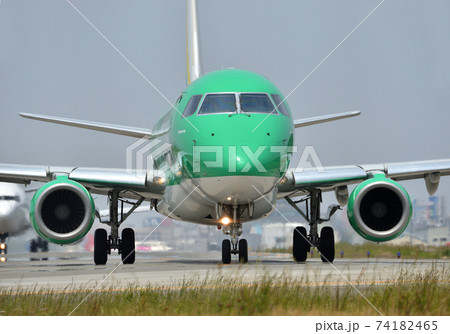 タキシング 74182465