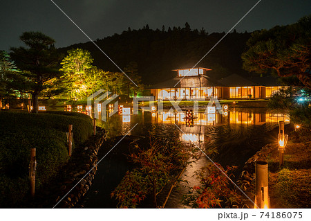 翠楽苑十五夜月見会　南湖公園　日本最古の公園 74186075