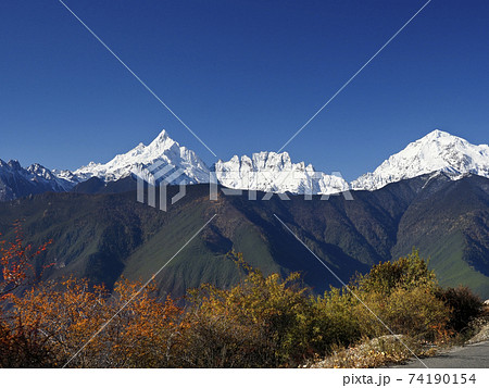 雲南省 梅里雪山 緬茨姆 (メツモ・神女峰) ・五冠神山 (ジャワリンガ), Mt. Meili 雲南省 梅里雪山 緬茨姆 (メツモ・神女峰) ・五冠神山 (ジャワリンガ), Mt. Meili 74190154