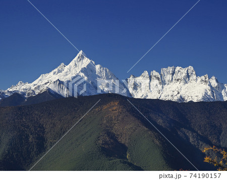 雲南省 梅里雪山 緬茨姆 (メツモ・神女峰) ・五冠神山 (ジャワリンガ), Mt. Meili 雲南省 梅里雪山 緬茨姆 (メツモ・神女峰) ・五冠神山 (ジャワリンガ), Mt. Meili 74190157