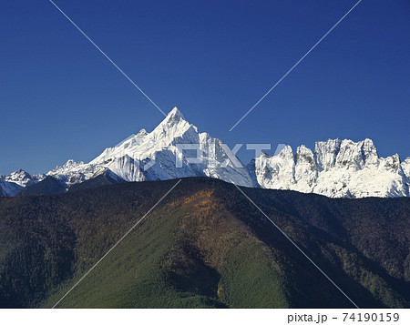 雲南省 梅里雪山 緬茨姆 (メツモ・神女峰) ・五冠神山 (ジャワリンガ), Mt. Meili 雲南省 梅里雪山 緬茨姆 (メツモ・神女峰) ・五冠神山 (ジャワリンガ), Mt. Meili 74190159