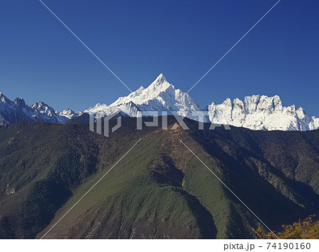 雲南省 梅里雪山 緬茨姆 (メツモ・神女峰) ・五冠神山 (ジャワリンガ), Mt. Meili 74190160