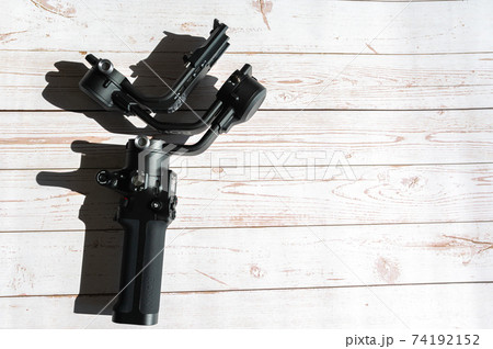 スタビライザーを用いた撮影 74192152