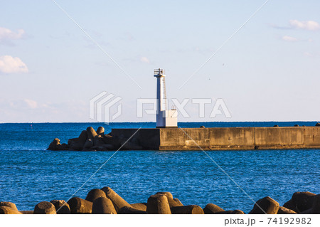 茨城県日立市　川尻港の灯台 74192982