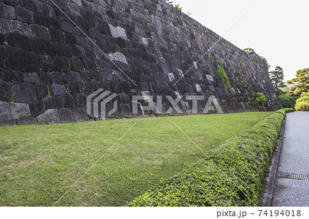 皇居  江戸城 石垣 東御苑 旧江戸城 二の丸 三の丸 石垣 皇居  江戸城 石垣 東御苑 旧江戸城 二の丸 三の丸 石垣 74194018