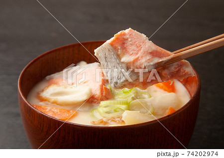 鮭の粕汁 74202974
