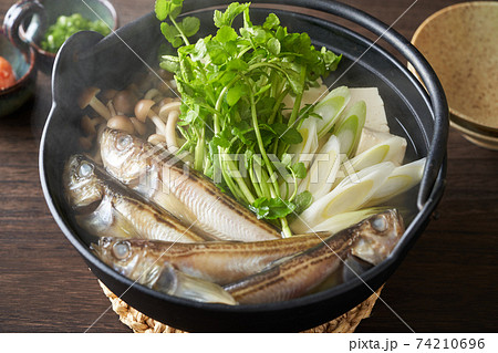 秋田名物しょっつる鍋 74210696