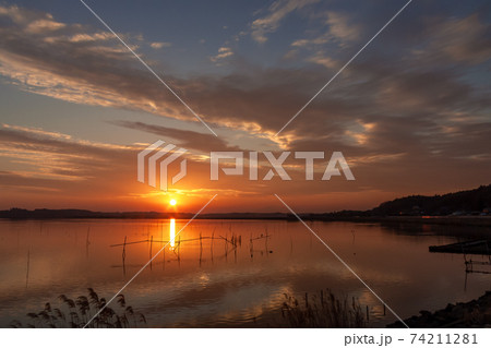 冬の涸沼夕景【親沢公園側】 冬の涸沼夕景【親沢公園側】 74211281