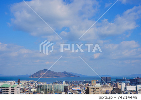 瀬戸内海 高松市街並み 2021年2月撮影 瀬戸内海 高松市街並み 2021年2月撮影 74214448