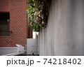 街の片隅の風景 74218402