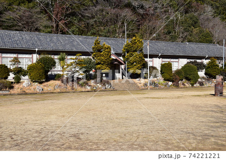 旧門谷小学校 旧門谷小学校 74221221