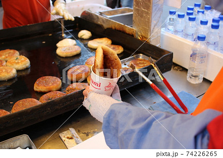 韓国ソウルのホットク 74226265