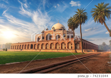Humayun's Tomb in India, a famous UNESCO object in New Delhi 74231044