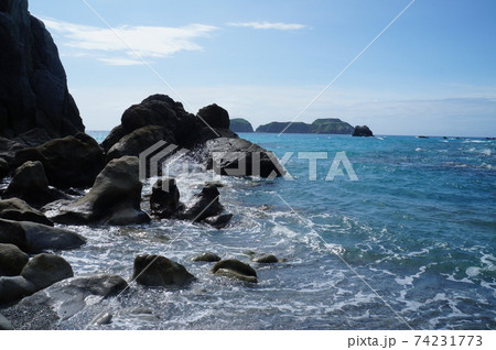新島　間々下海岸 74231773
