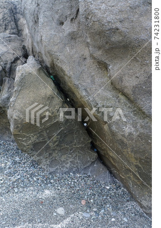 新島　間々下海岸 74231800