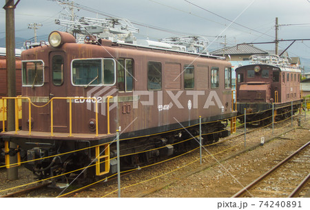 岳南鉄道 電気機関車ED402 とED301 岳南鉄道 電気機関車ED402 とED301 74240891