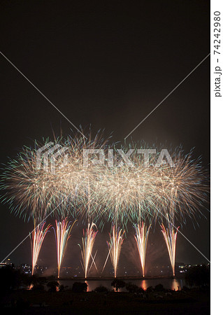 東京都 葛飾花火大会の写真素材