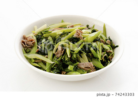 セロリと豚肉の炒め物 セロリと豚肉の炒め物 74243303