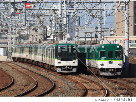 京阪 西三荘駅付近の電車 京阪 西三荘駅付近の電車 74243563