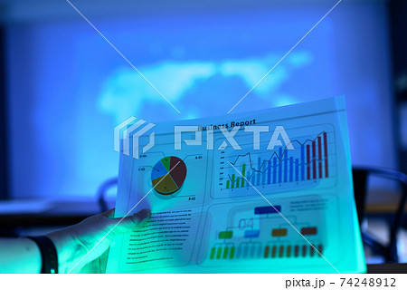 ビジネスイメージ 74248912