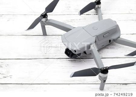 ドローン ドローン 74249219