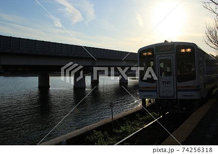 天竜浜名湖鉄道　浜名湖佐久米駅 74256318