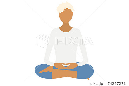 マインドフルネス、半跏附座で座禅を組む人 74267271