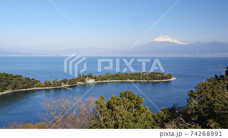 静岡県伊豆半島絡みた駿河湾の早春 静岡県伊豆半島絡みた駿河湾の早春 74268991