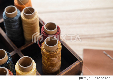 蠟引き糸 蠟引き糸 74272427