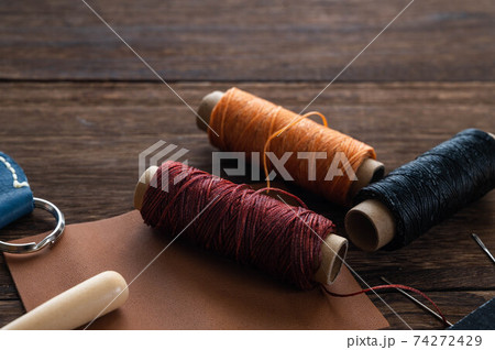 蠟引き糸 74272429